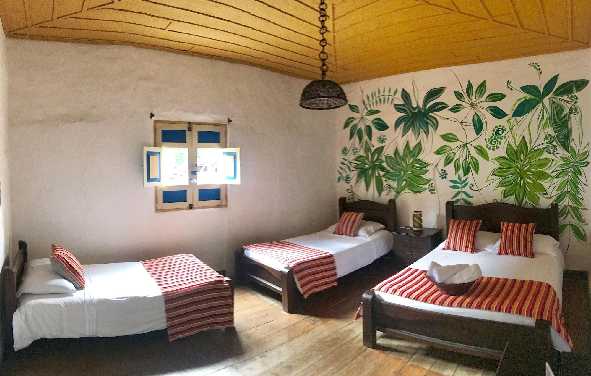 Hostal Ciudad De Segorbe سالنتو المظهر الخارجي الصورة