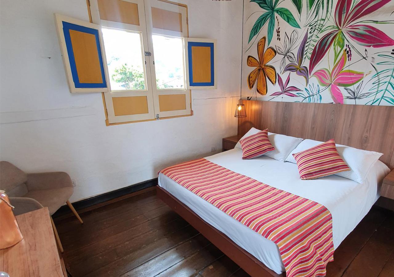 Hostal Ciudad De Segorbe سالنتو المظهر الخارجي الصورة