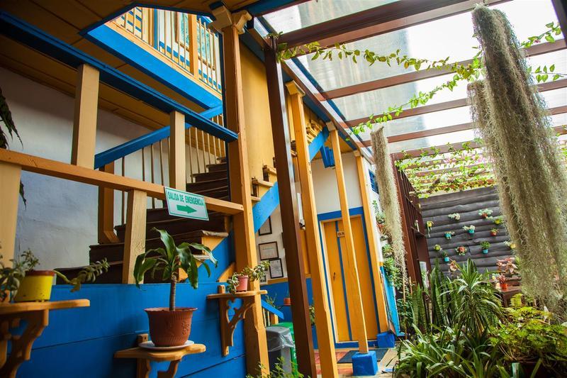 Hostal Ciudad De Segorbe سالنتو المظهر الخارجي الصورة