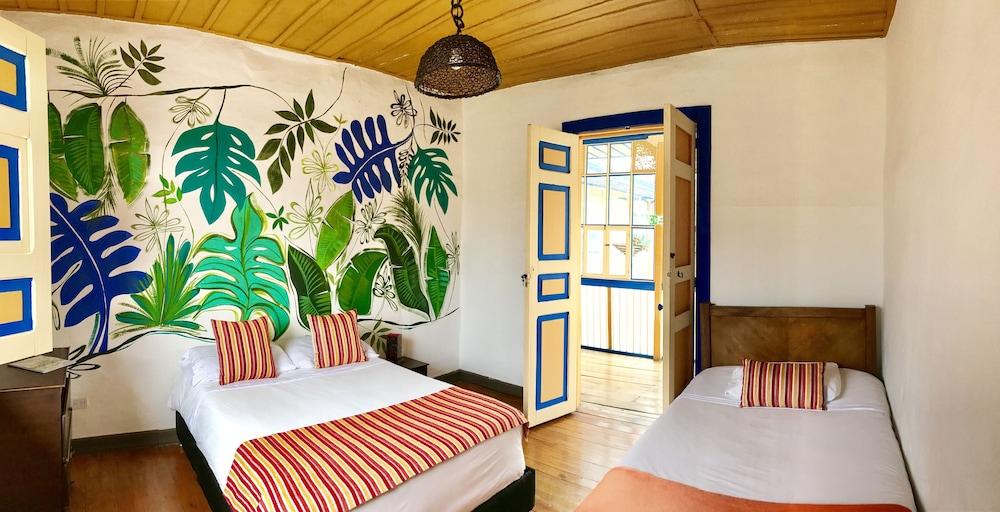 Hostal Ciudad De Segorbe سالنتو المظهر الخارجي الصورة