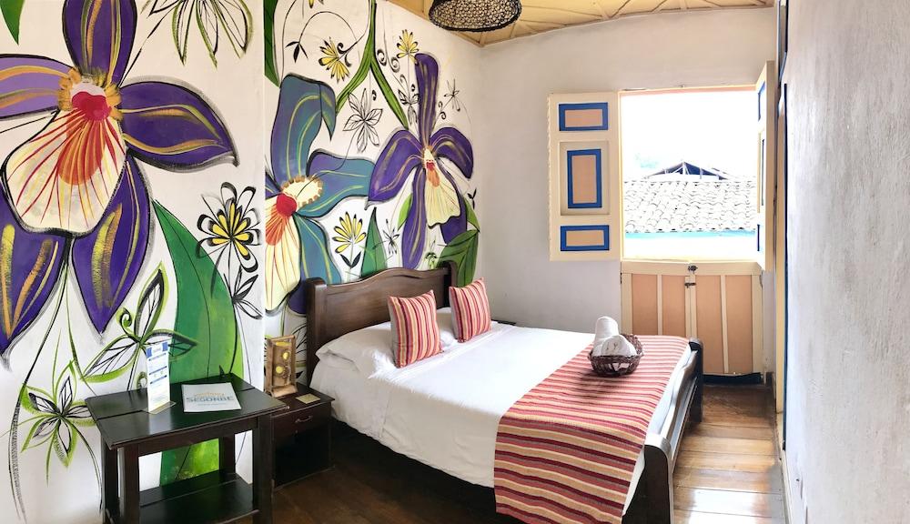 Hostal Ciudad De Segorbe سالنتو المظهر الخارجي الصورة