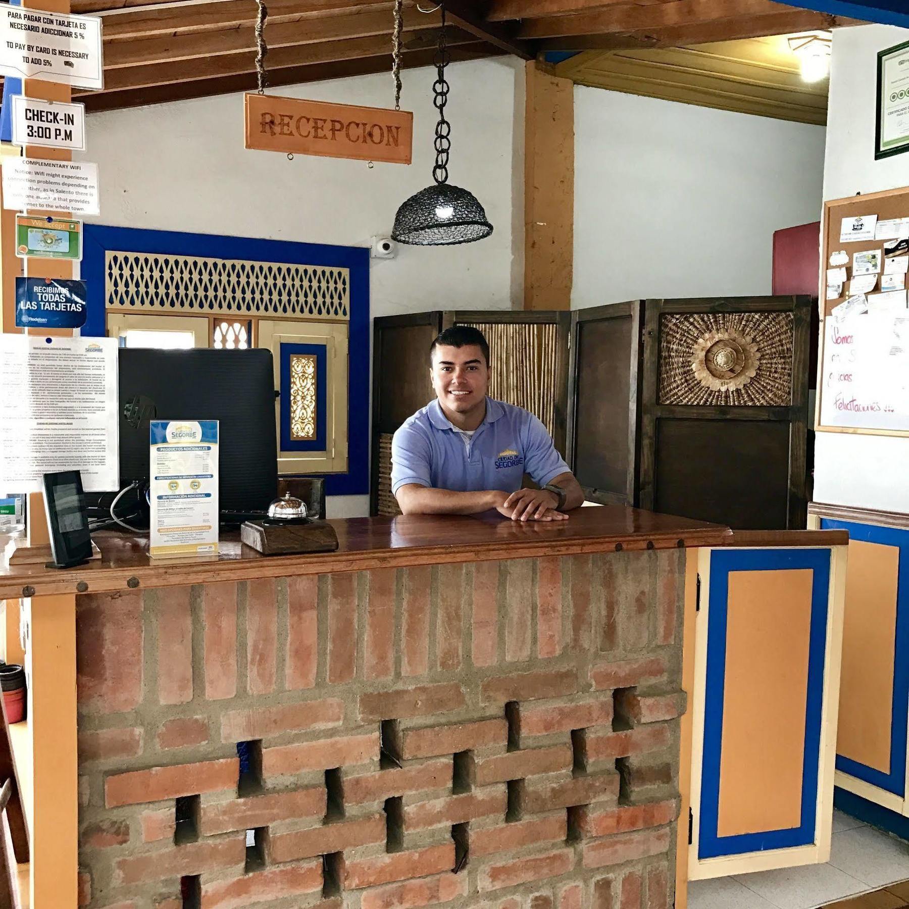 Hostal Ciudad De Segorbe سالنتو المظهر الخارجي الصورة